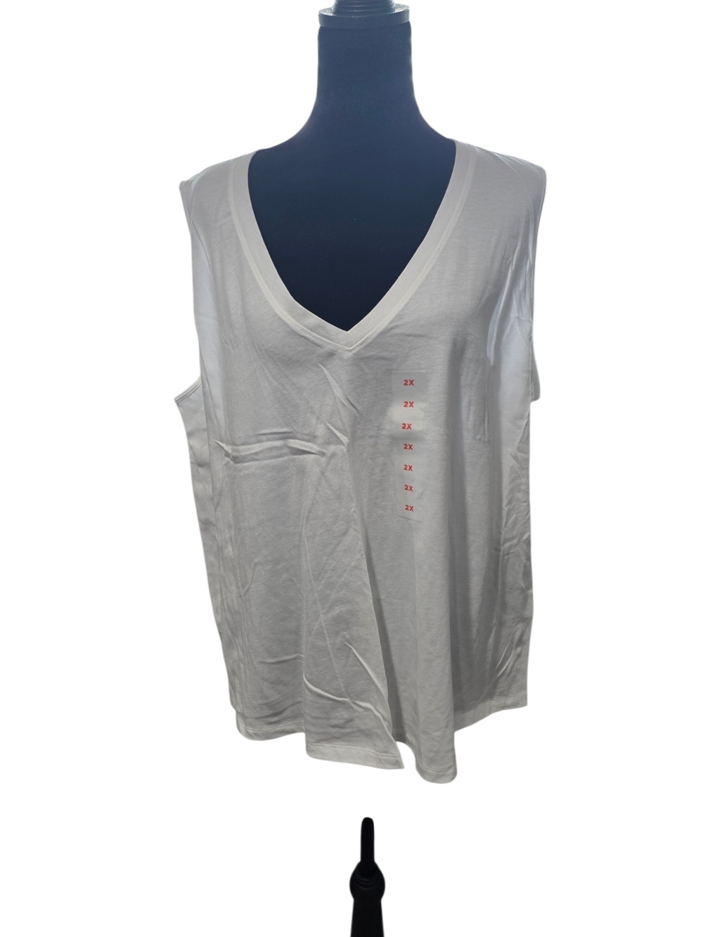 2 Old Navy White V-Neck Sleeveless Tank Top